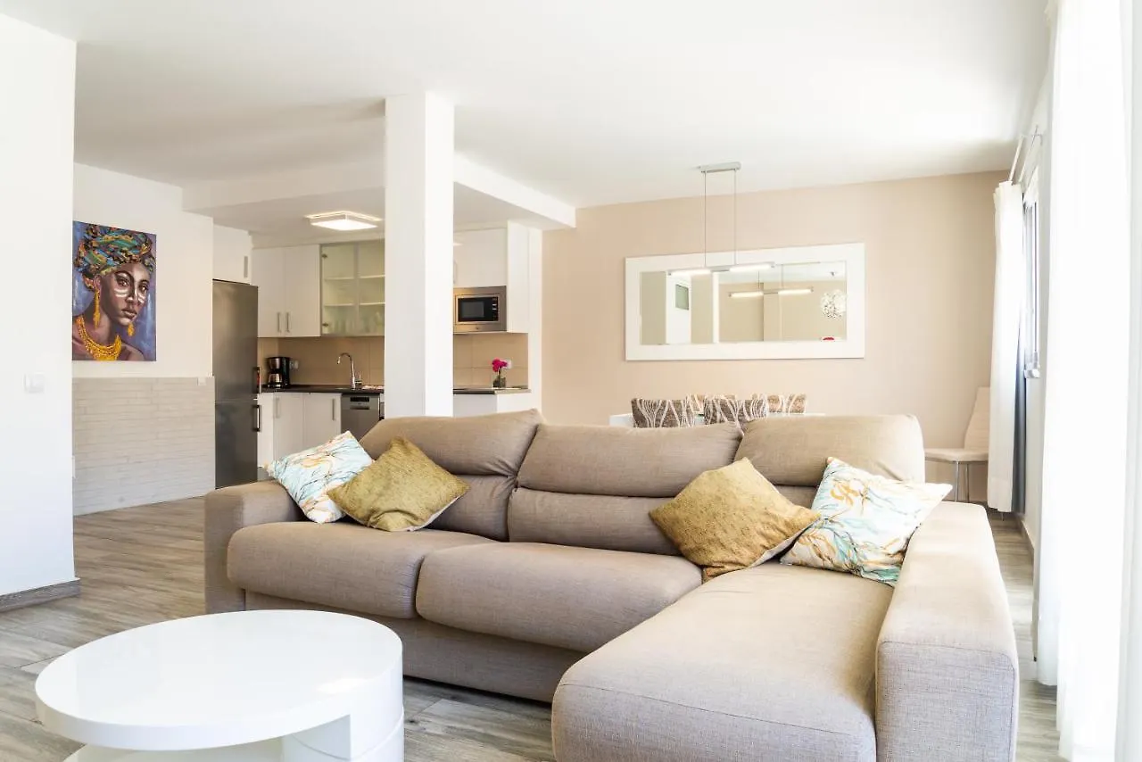 Casa Gema - Sunny Apartment Corralejo