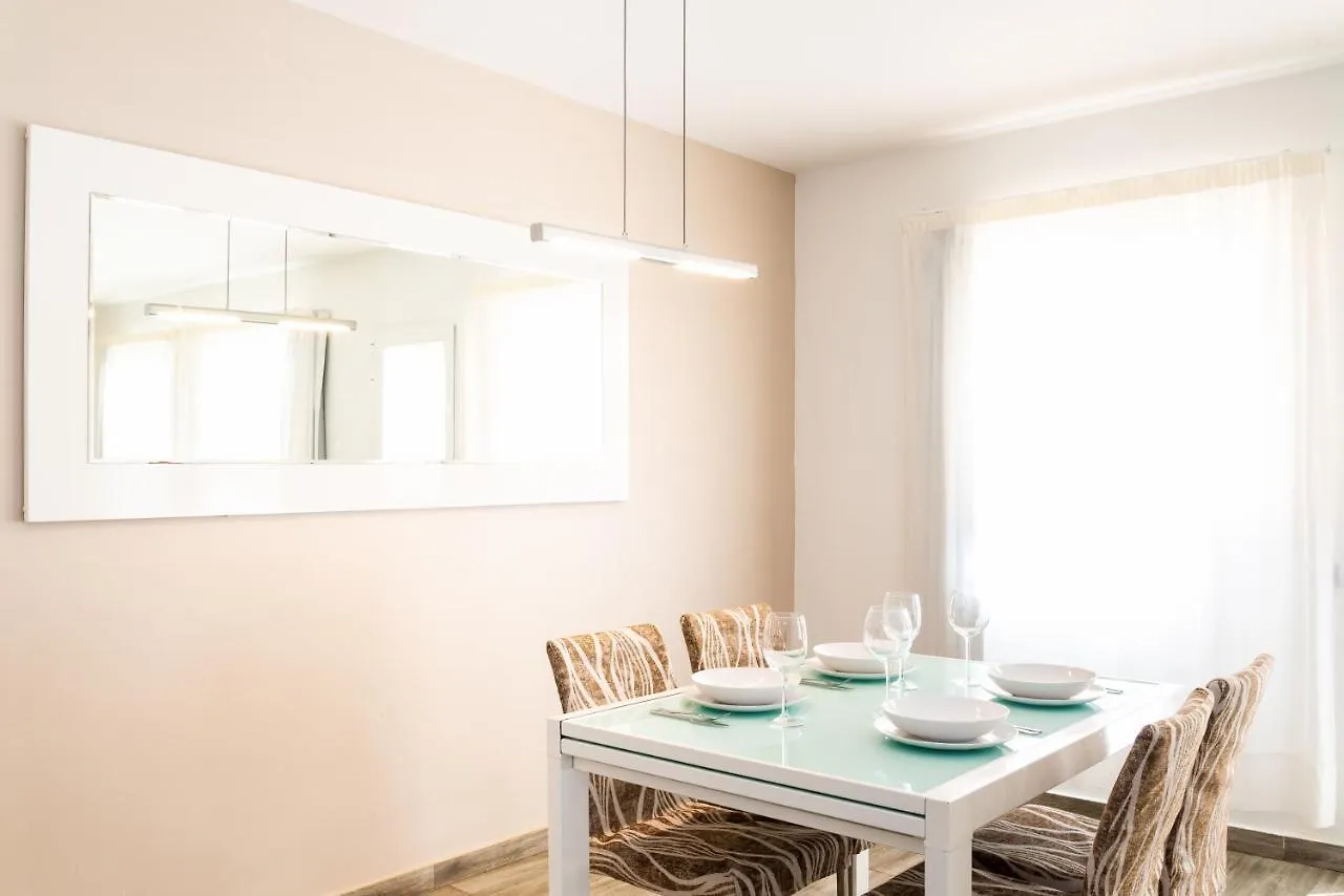 Casa Gema - Sunny Apartment Corralejo