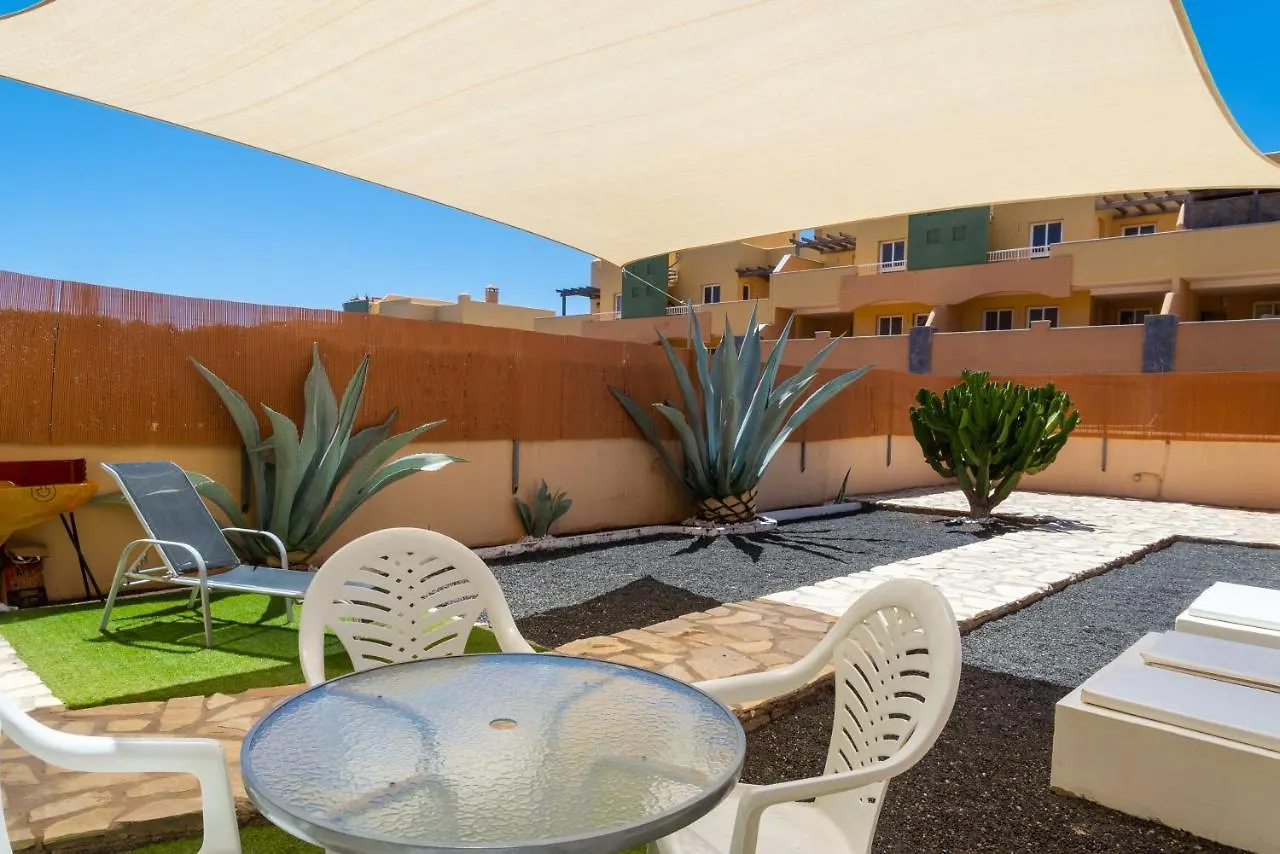 Casa Gema - Sunny Apartment Corralejo