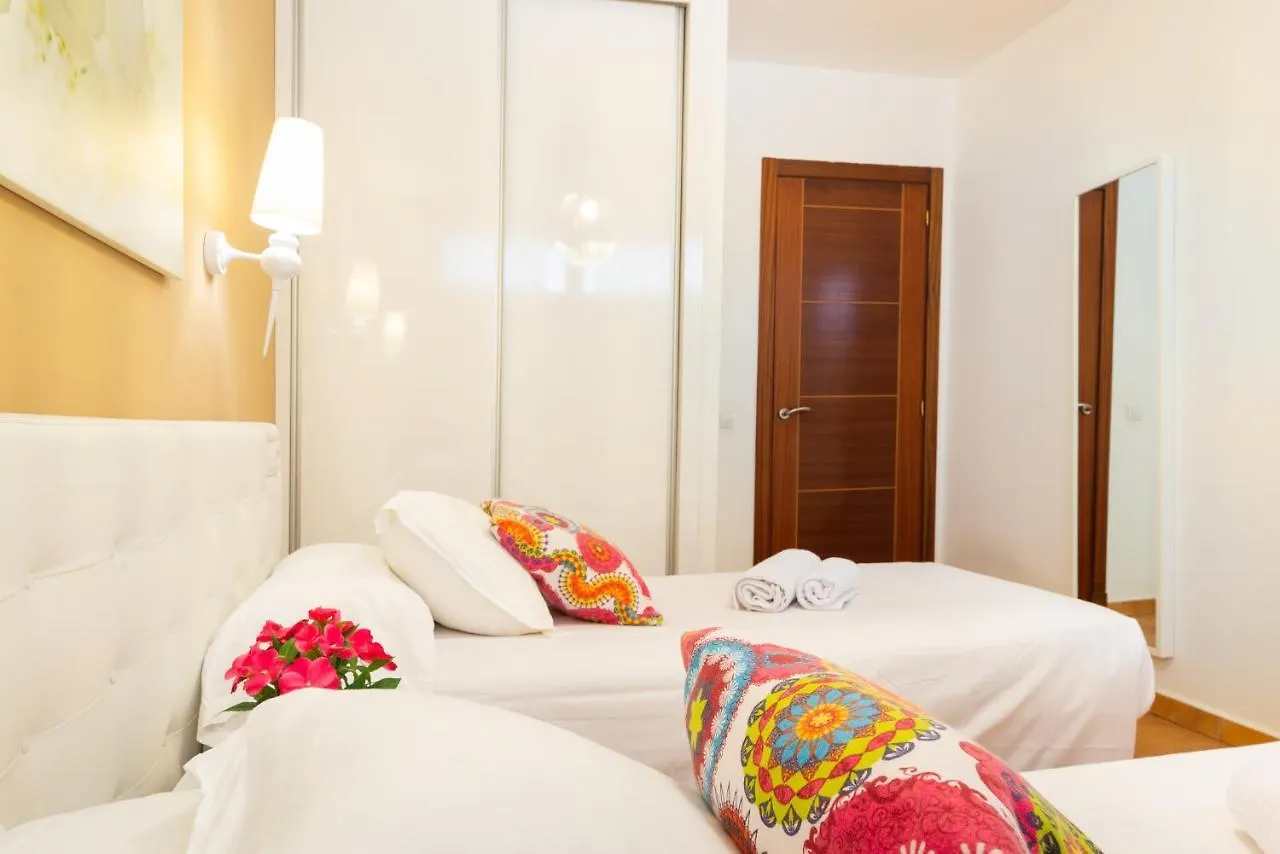 Casa Gema - Sunny Apartment Corralejo